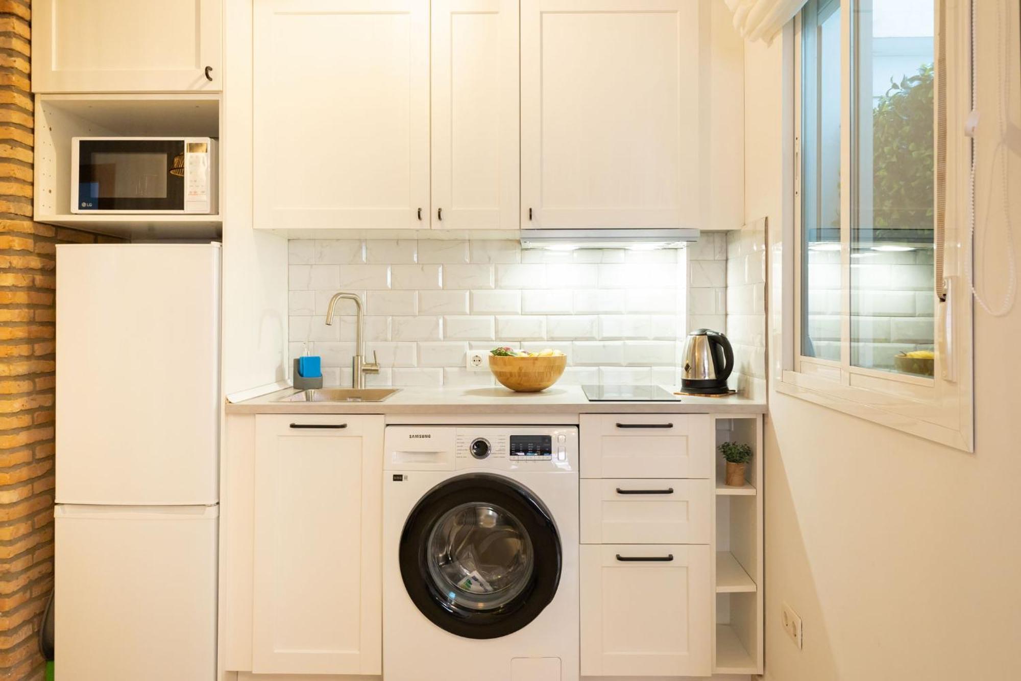 Charming 2 Bedroom Apartment At San Marcos Plaza By Ocityzen Sevilla Bagian luar foto