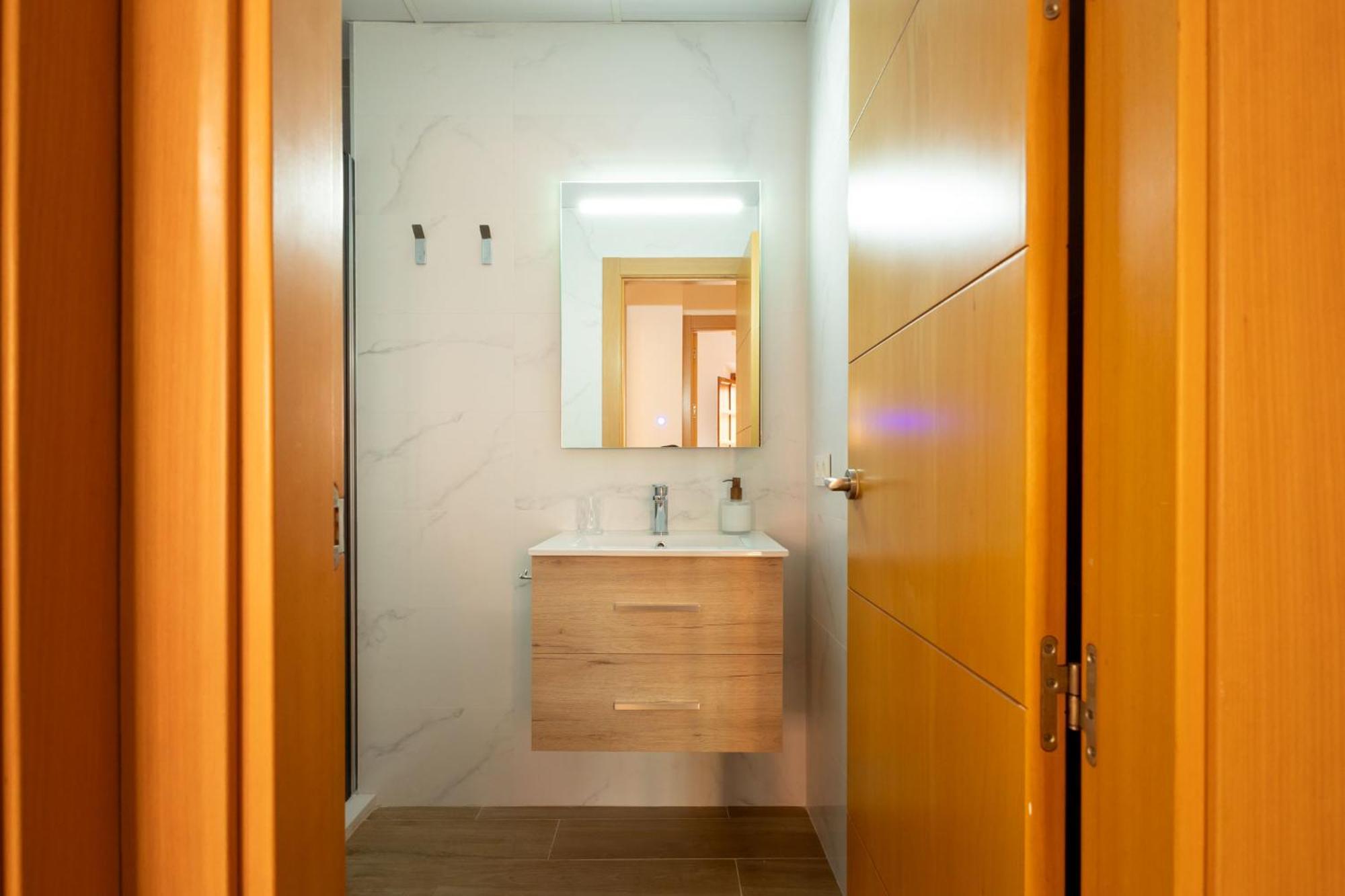 Charming 2 Bedroom Apartment At San Marcos Plaza By Ocityzen Sevilla Bagian luar foto