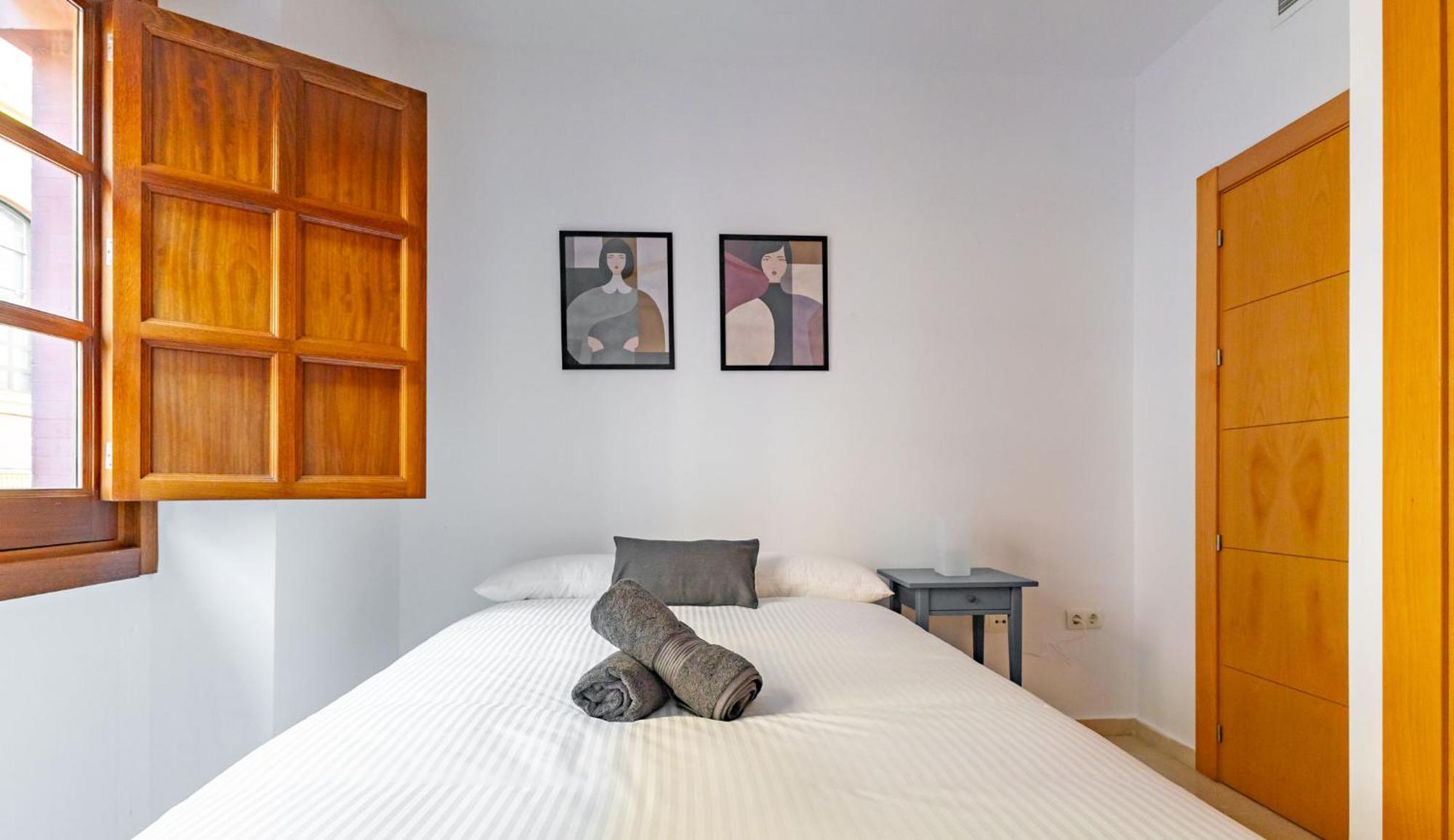 Charming 2 Bedroom Apartment At San Marcos Plaza By Ocityzen Sevilla Bagian luar foto