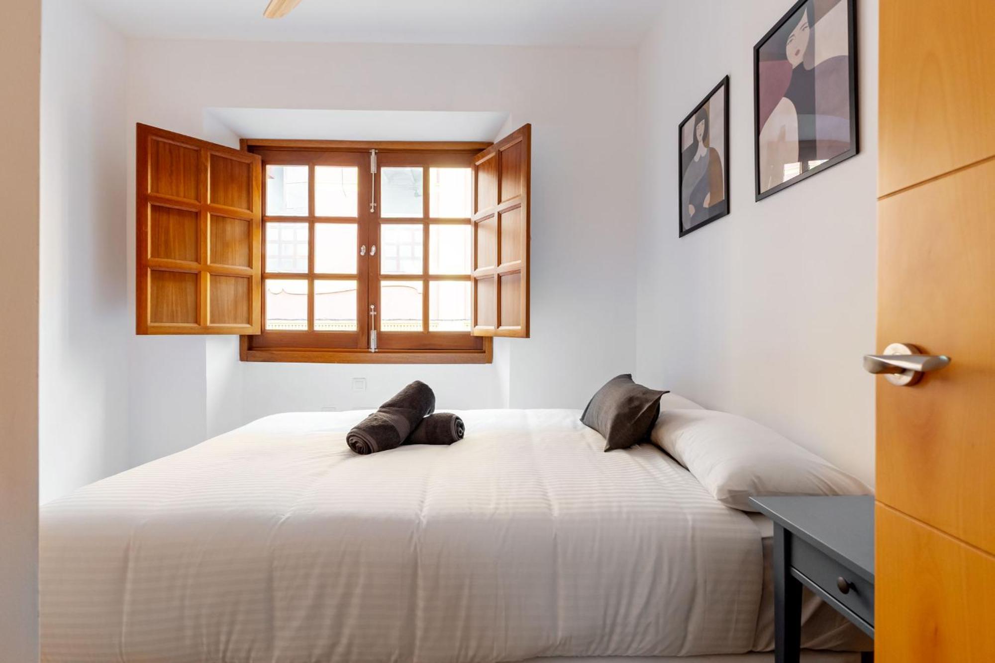 Charming 2 Bedroom Apartment At San Marcos Plaza By Ocityzen Sevilla Bagian luar foto