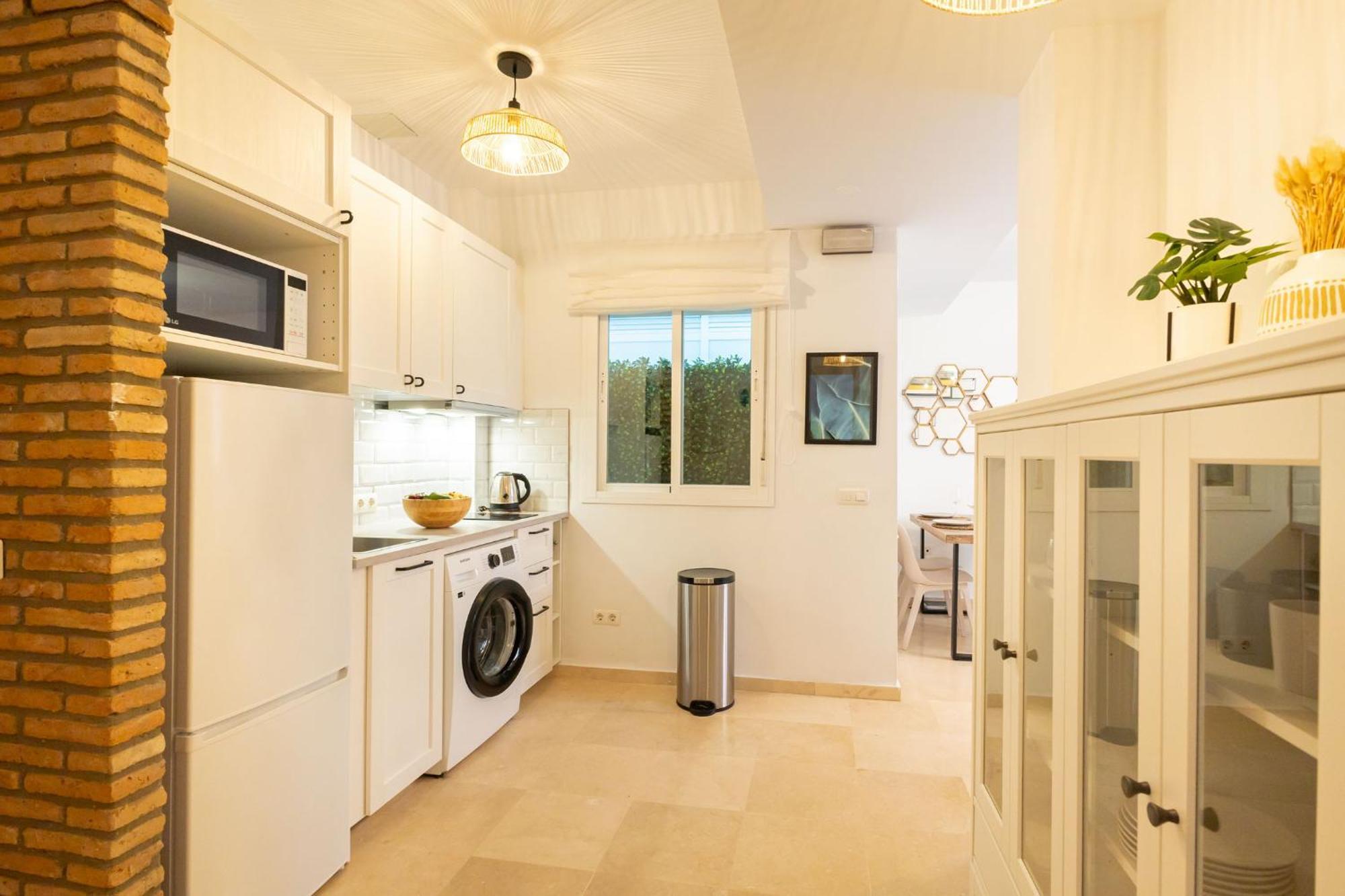 Charming 2 Bedroom Apartment At San Marcos Plaza By Ocityzen Sevilla Bagian luar foto