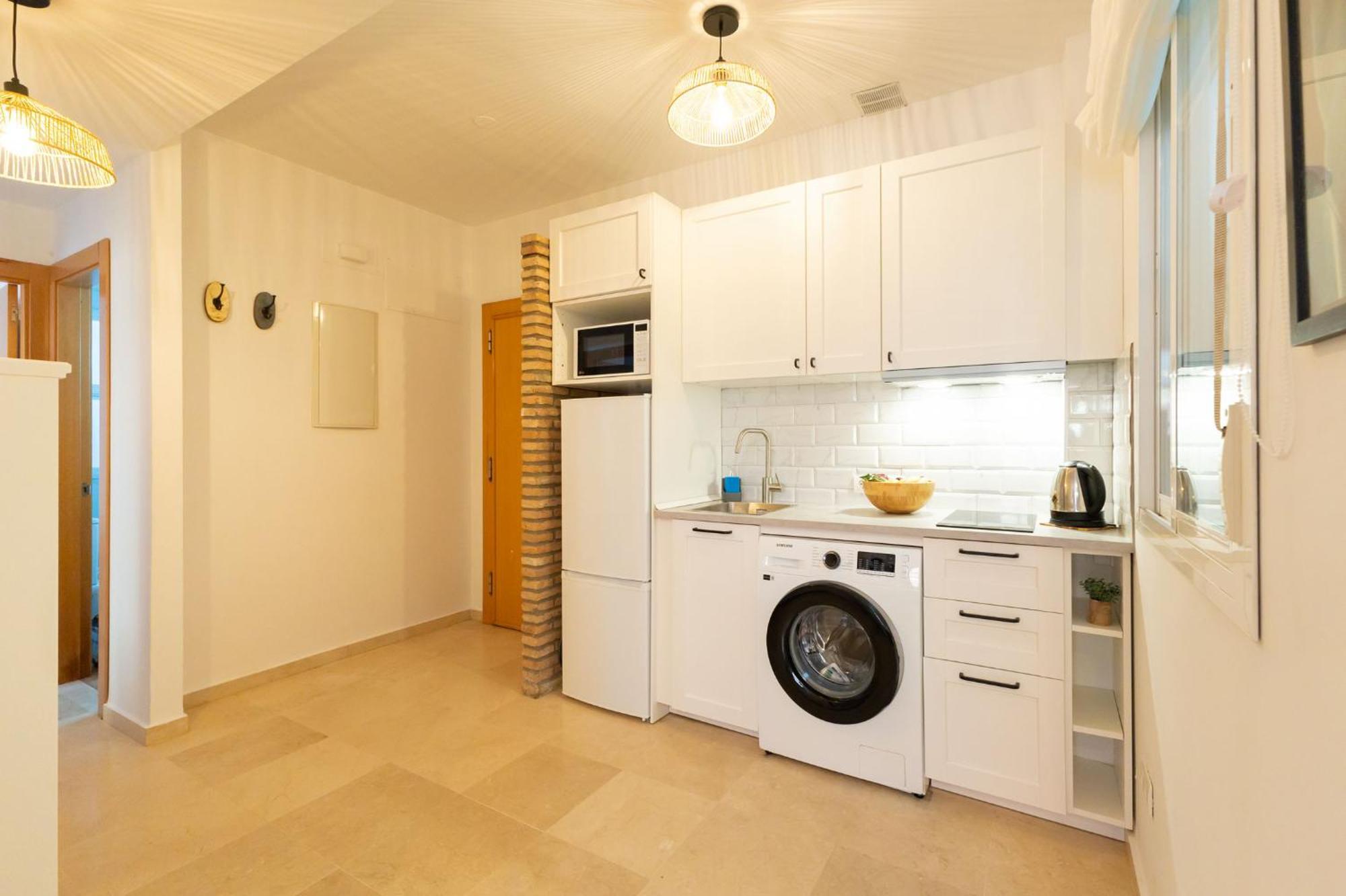Charming 2 Bedroom Apartment At San Marcos Plaza By Ocityzen Sevilla Bagian luar foto